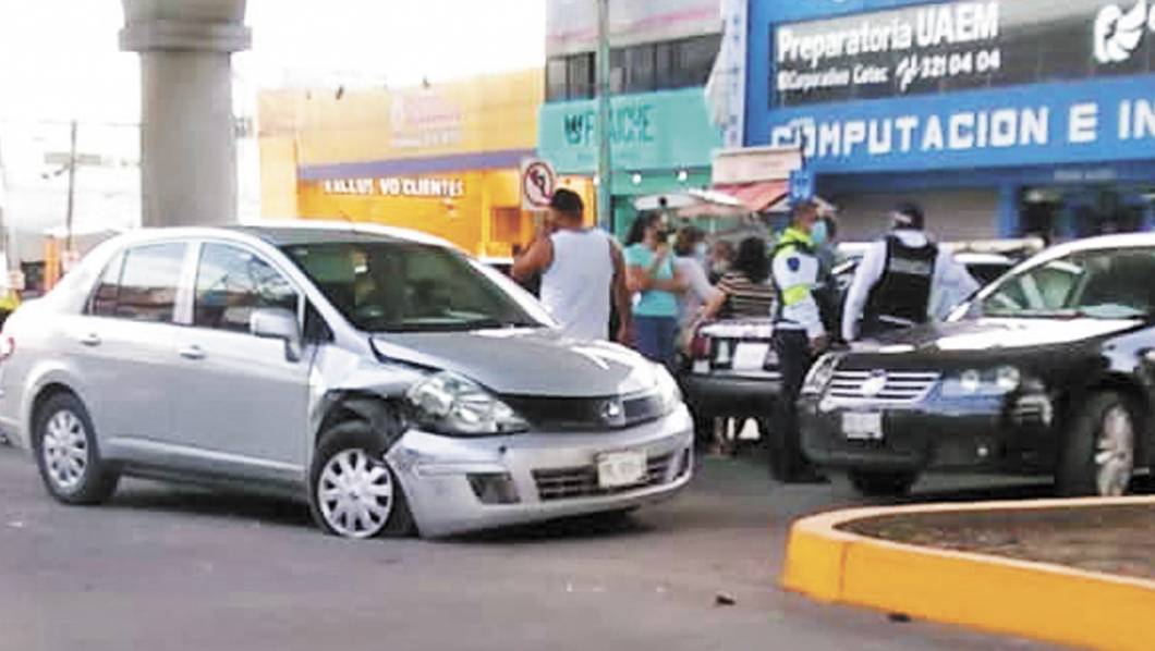 Chocan en crucero de Tejalpa, Jiutepec