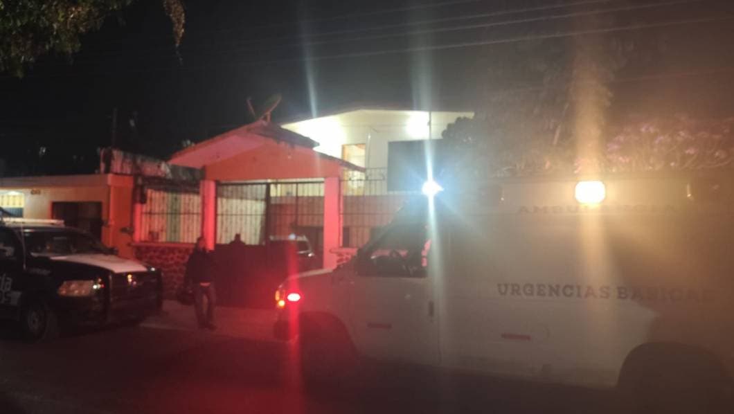 Cuautla, cuchilladas, vecinos, pelea