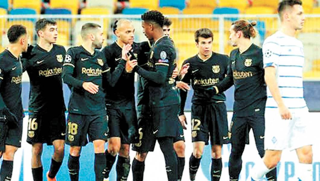 Golea Barcelona en la Champions League