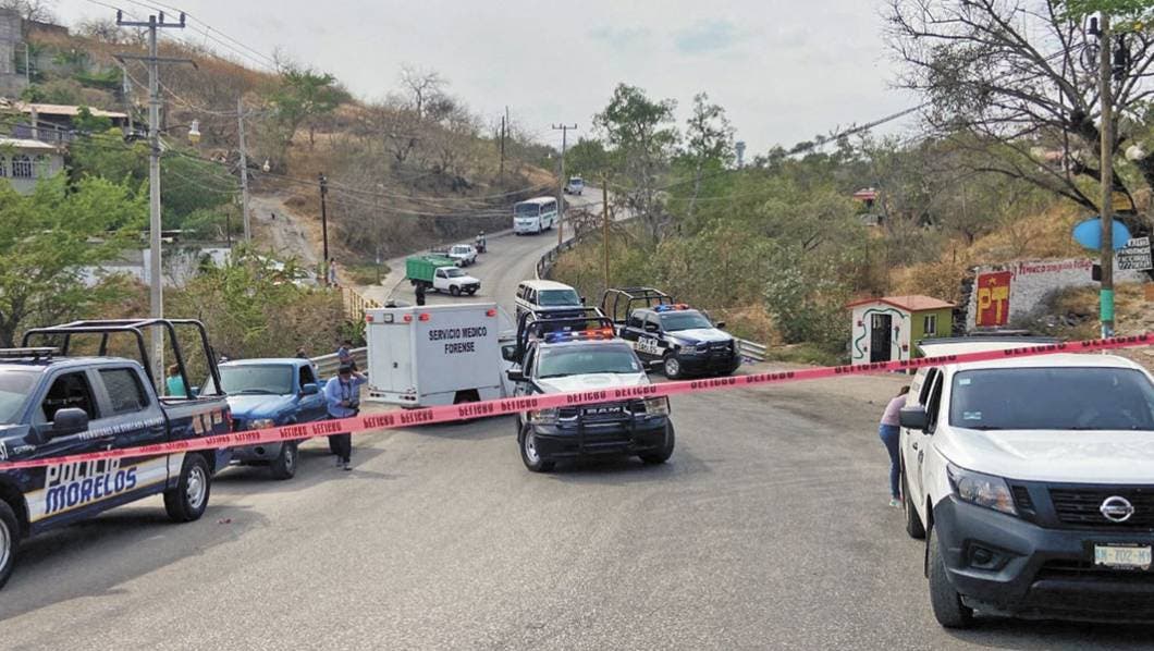 Dejan miembros de un cuerpo entre Temixco y Xochitepec