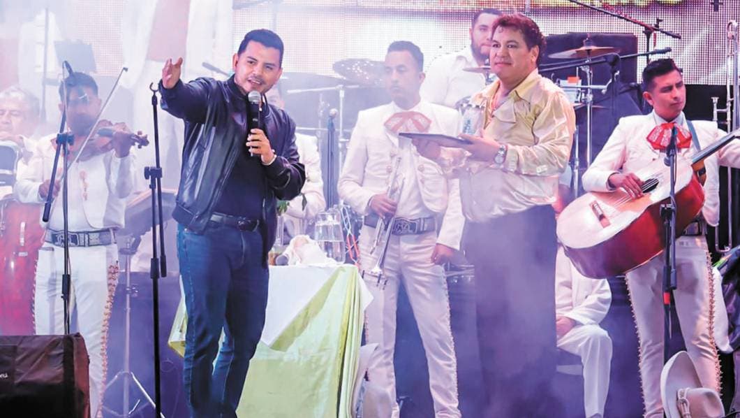 El alcalde Roberto “Chalo” Flores Zúñiga