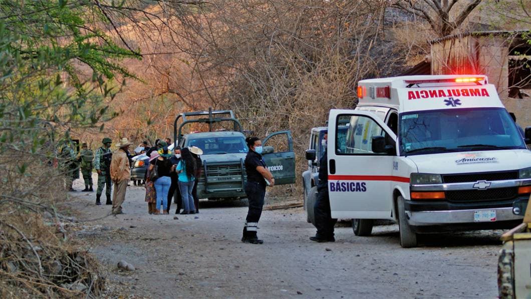 Acribillan a pareja en Amacuzac
