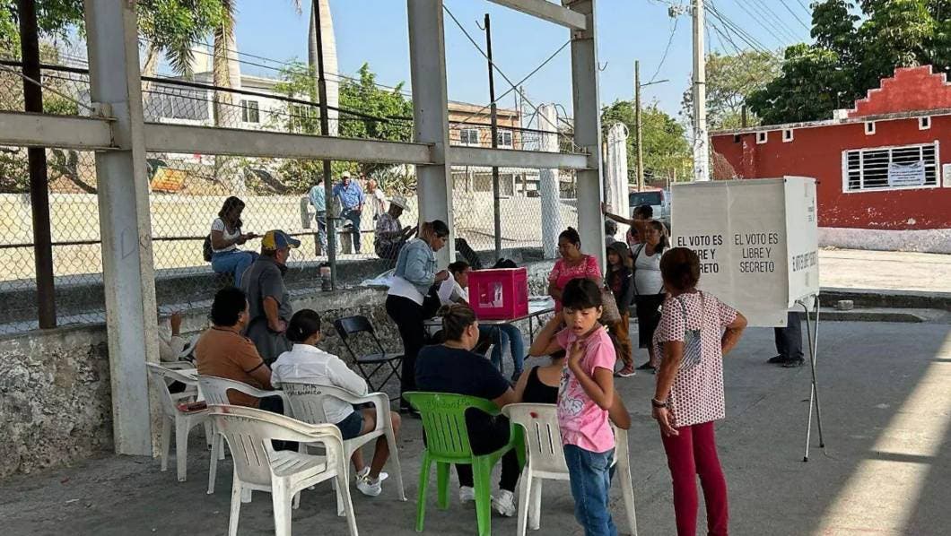 elecciones, auxiliares