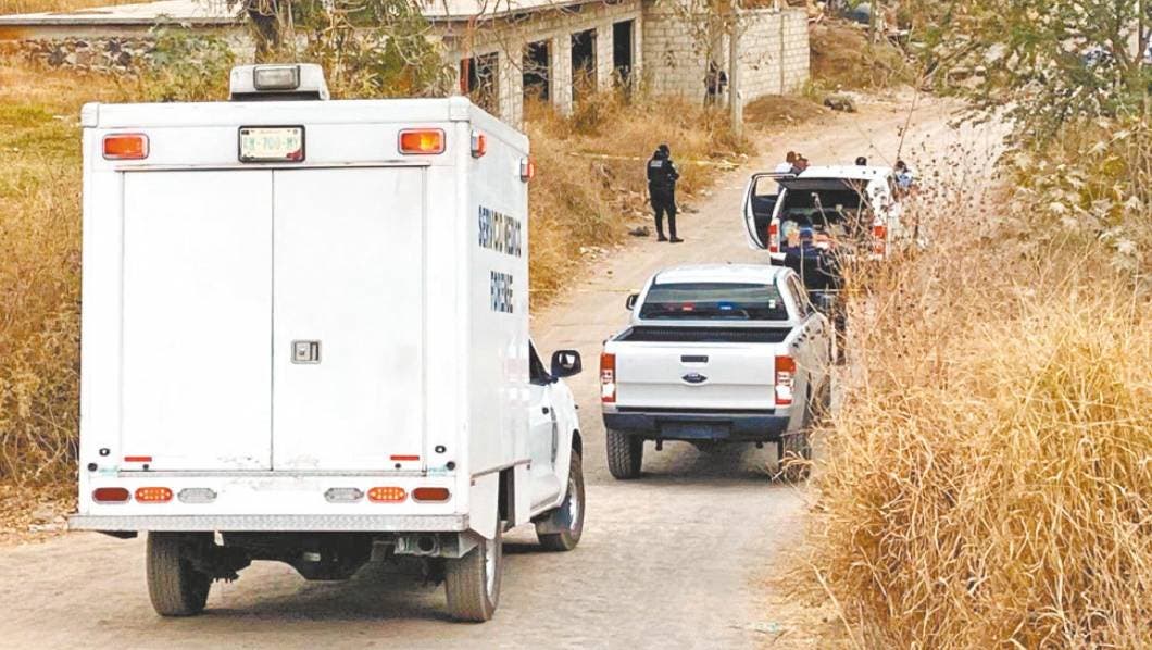 Con huellas de violencia encuentran cuerpo sin vida de un hombre en una obra