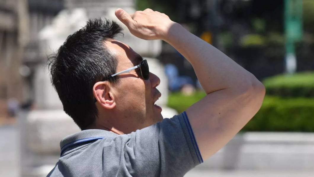 ¿Qué es el estrés térmico? Podrías padecerlo en esta ola de calor