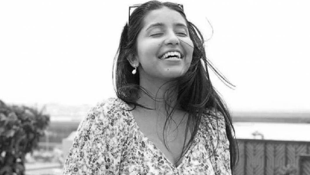 Muere a los 26 años la influencer Aanvi Kamdar, al caer desde una cascada 