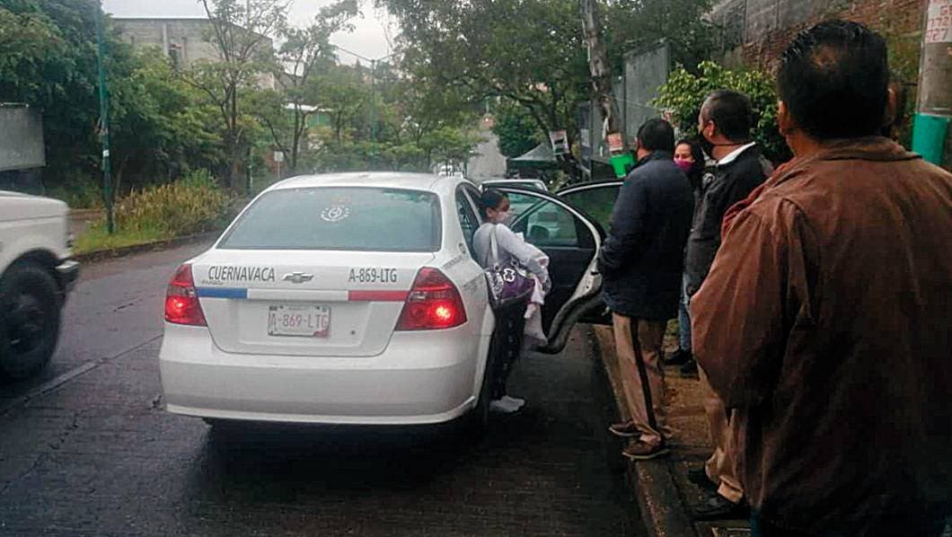 Combaten a taxis colectiveros en Morelos
