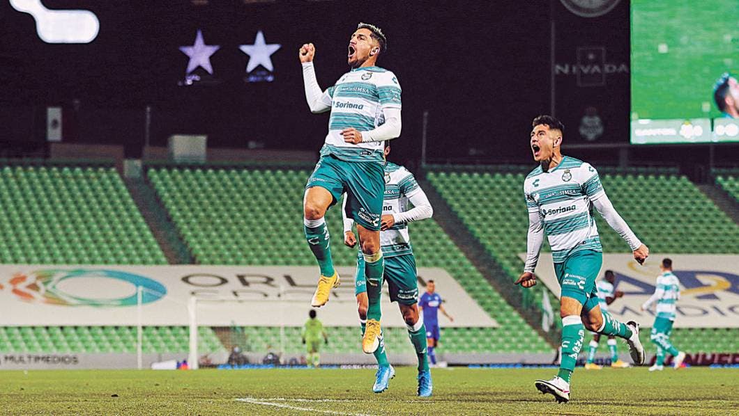 La era del técnico Juan Reynoso comienza con una derrota