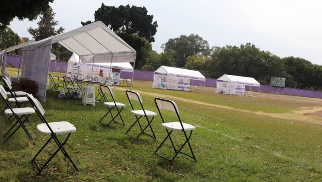 A partir de mañana viernes 08 de enero estará habilitada la Unidad Deportiva ‘Miguel Alemán’ o también conocida popularmente como Parque de Béisbol ‘La Leona’, ubicada en la colonia Carolina de Cuernavaca, como un nuevo módulo de atención integral a personas sospechosas de COVID-19 para la aplicación de pruebas antigénicas.