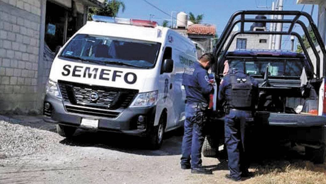 Muere horas después de chocar en Puente de Ixtla