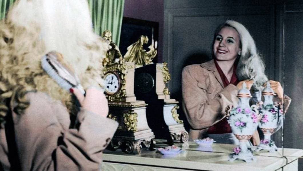 ¿Ya conoces la leyenda de La Dama de los Espejos?