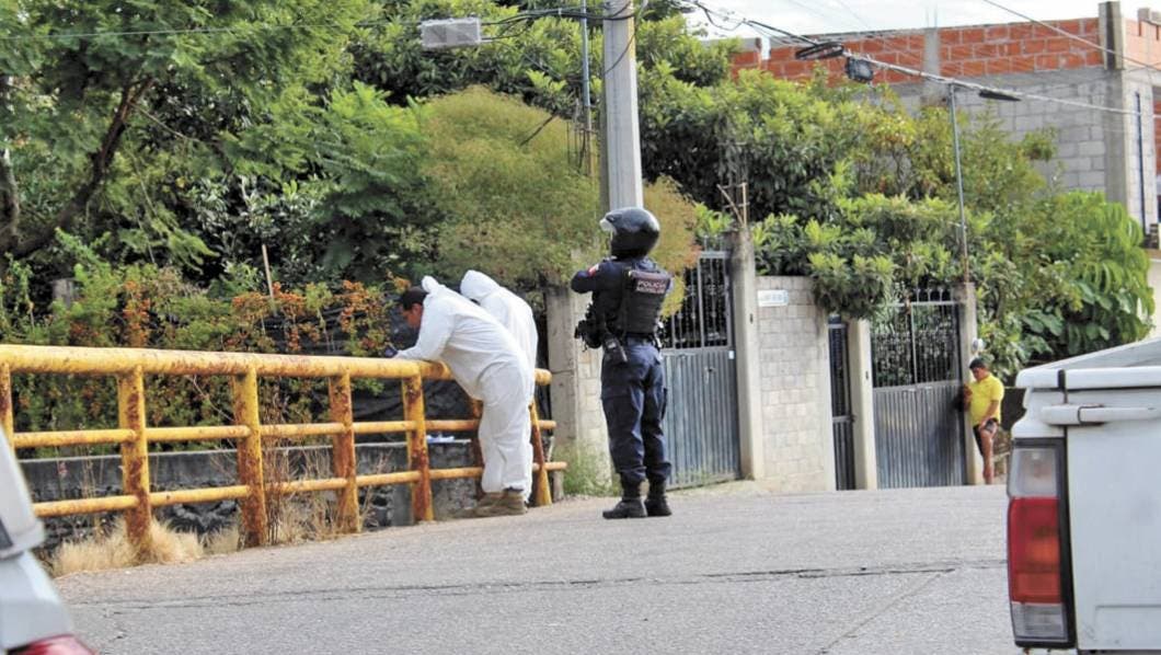 Aparece cadáver en barranca de Jiutepec