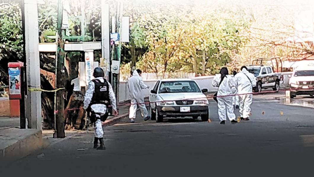 Matan desde una moto a taxista en Buenavista, Cuernavaca