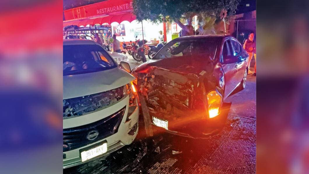 Resulta mujer lesionada en choque, en Cuautla