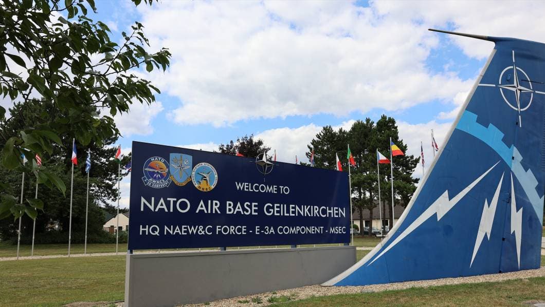 Por amenaza, la OTAN refuerza seguridad en base aérea de Alemania