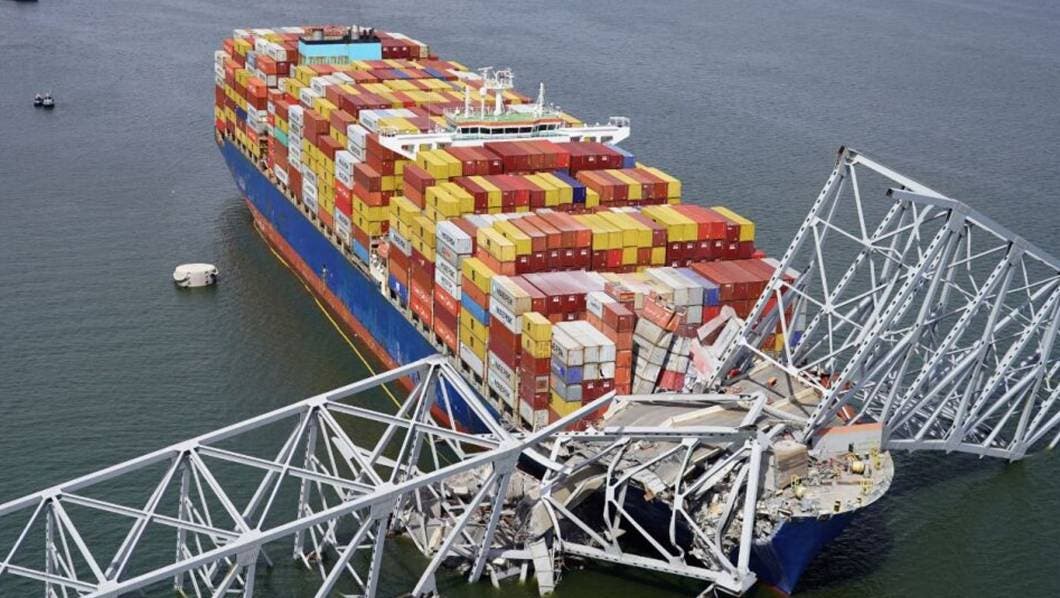 Un mexicano sobrevivió y dos están desaparecidos luego del derrumbe del puente en Baltimore confirma AMLO.