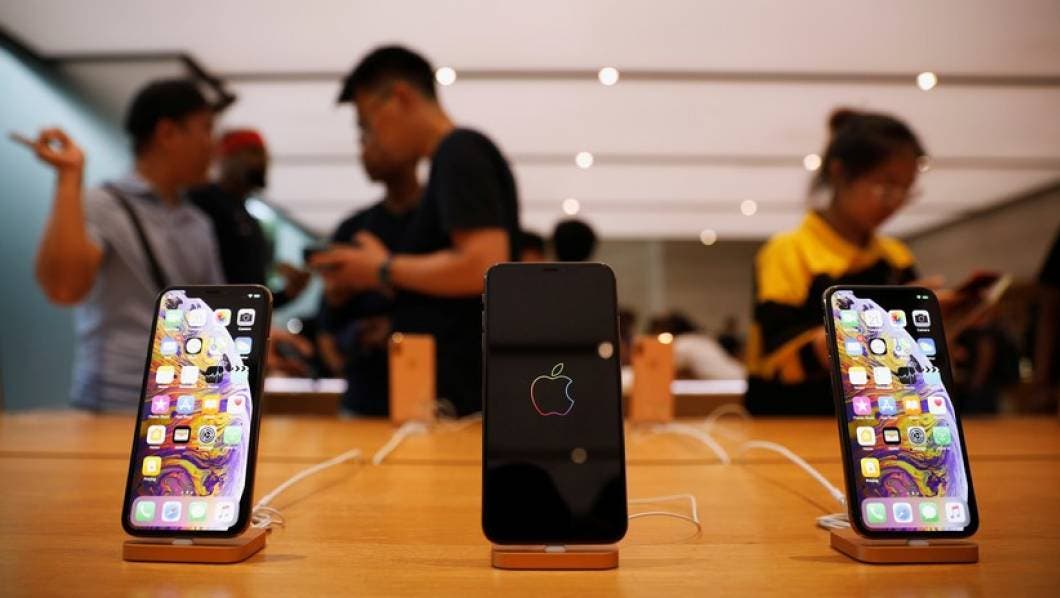 Exige a Apple 1,000 millones de dólares por ser detenido a causa de un error de su sistema de reconocimiento facial