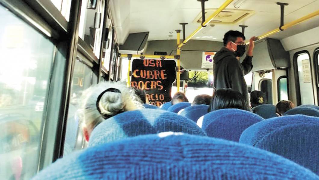 “Use cubrebocas”, pide rutero en Cuernavaca; pasajeros se enojan