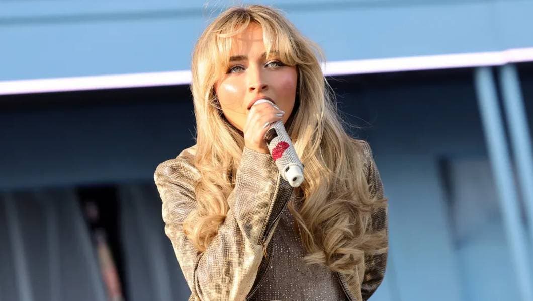 Sabrina Carpenter sufre incidente con fuegos artificiales durante concierto en San Francisco