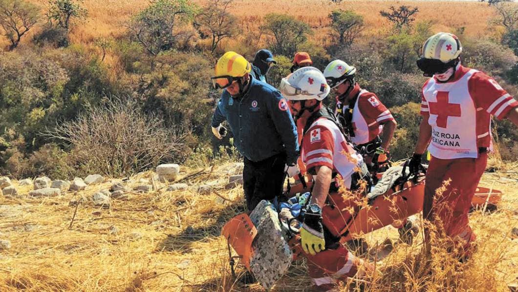 Encuentran sin vida a tres morelenses en barranca de Puebla