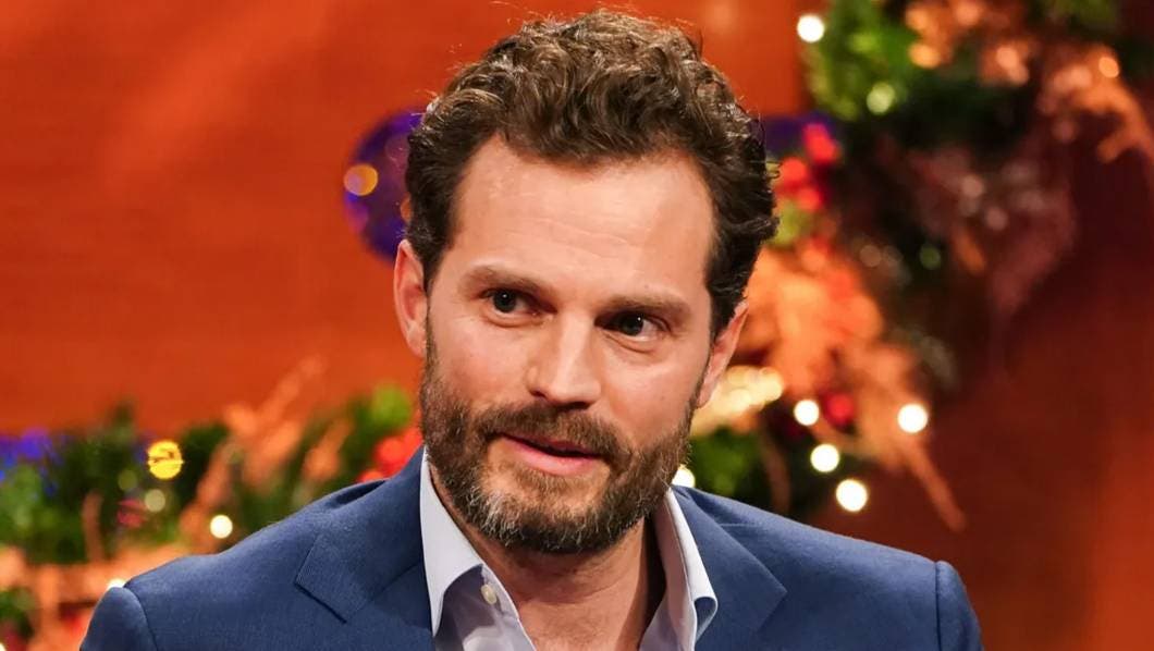 Es hospitalizado Jamie Dornan por síntomas de ataque cardíaco
