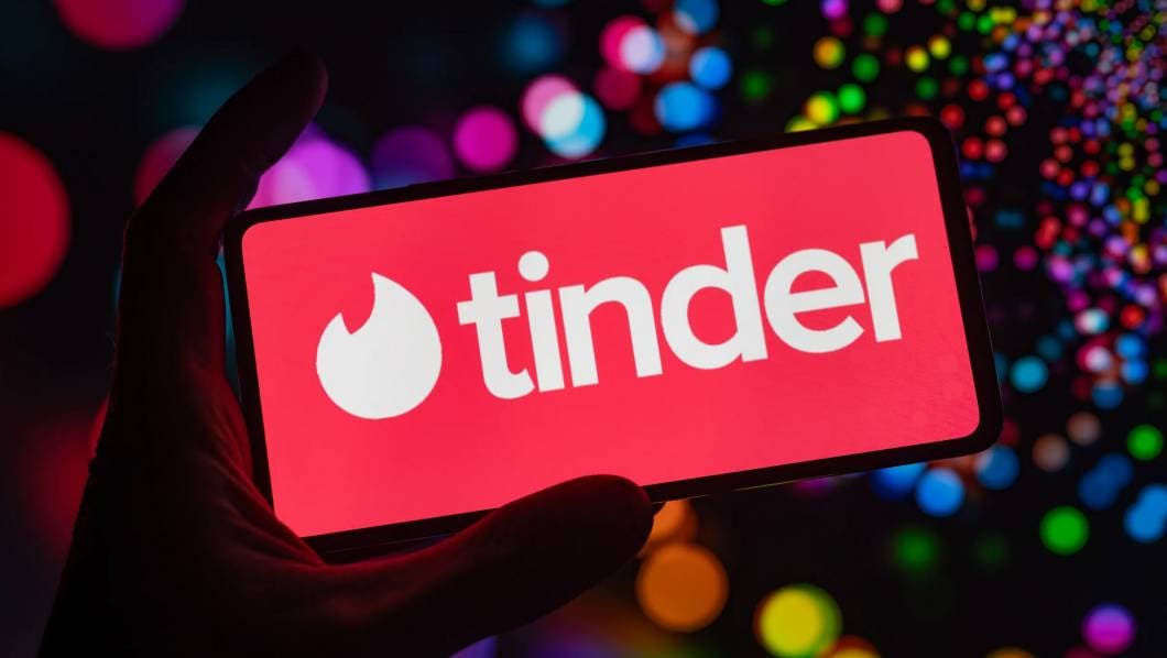 Tinder tiene una nueva función, tus amigos y familia pueden jugar a ser cupido