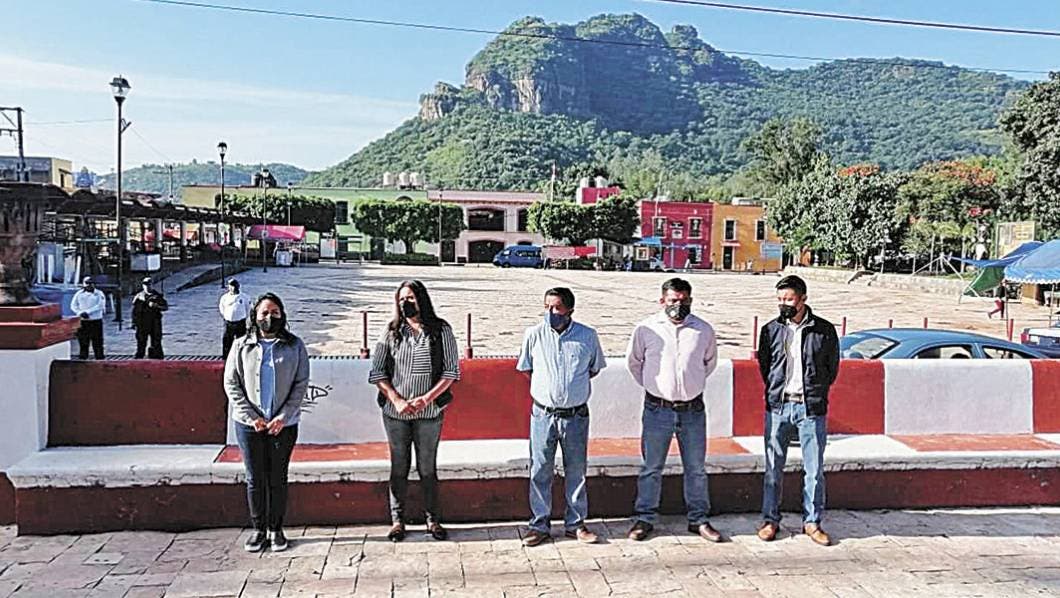 Suspenden tráfico hacia carnaval 2021 en Tlayacapan