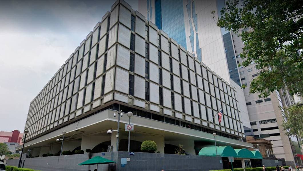 ¿Buscas trabajo? Embajada de Estados Unidos solicita a mexicanos con prepa; Pagan hasta $393,882 anuales