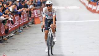 Consigue Isaac del Toro podio histórico 