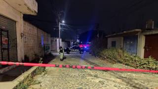 Violenta madrugada en Cuautla: cuerpo tirado y casquillos de grueso calibre en la calle