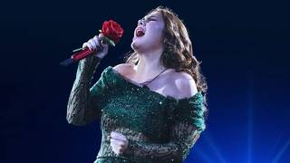 Yuridia regresa a los escenarios y canta en vivo en el Palenque d...