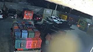 VIDEO | Niño pierde la vida tras ser atropellado en zon...