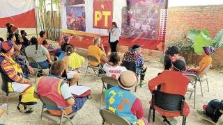 Apoya diputada Tania Valentina a payasos ante contingencia s...