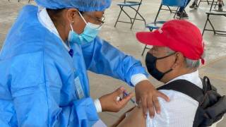 Todos los municipios de Morelos cuentan ya con primera dosis...