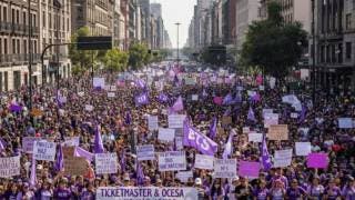 Fans de BTS marcharán a Profeco en CDMX contra Ticketmaster y Oce...