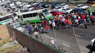 Atención: bloqueo en el Paso Express Cuernavaca y en la Paloma de la Paz 2