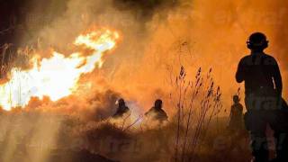 Bomberos sofoca incendio en la colonia Emiliano Zapata de Cuautla