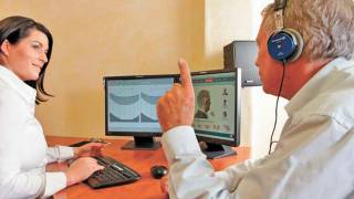 Limpiar mal los oídos puede dañar tu audición: Especialistas alertan sobre riesgos y mitos...