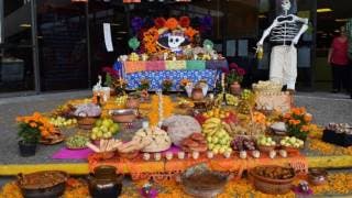 Analizan prohibir celebración de Día de Muertos por COVID-19...