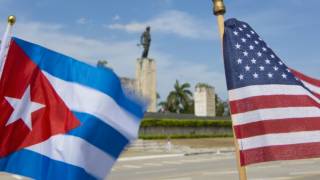 Biden flexibiliza su política con Cuba