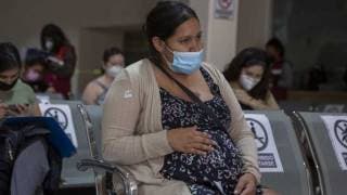 Llaman a mujeres embarazadas de Morelos a vacunarse vs COVID...