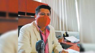 Cumple IEBEM con entrega de plazas a maestros de Morelos