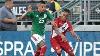 México vence 1-0 a Perú y no convence, c 2