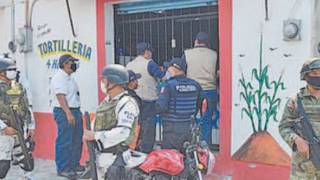 Patrullan fuerzas armadas en municipios para bajar contagios