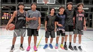 Los Raptor’s vencieron al Phoenix en un emocionante juego de básquetbol 