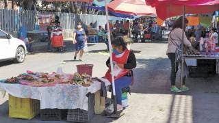 Disminuyen puestos en tianguis de Chapultepec
