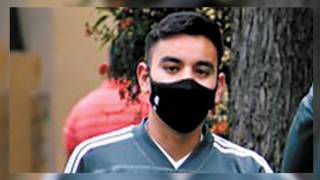 Lo bajan del Tri por COVID