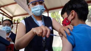 Reanudarán el 4 de julio vacunación vs C 2