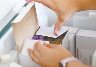 Exhor­tan a aten­der sín­to­mas de saram­pión