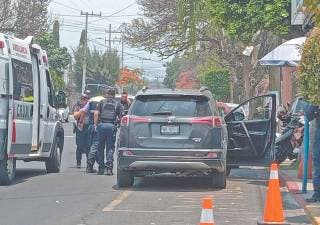 Identifican a hombre asesinado a balazos a bordo de su camioneta en Cuernavaca